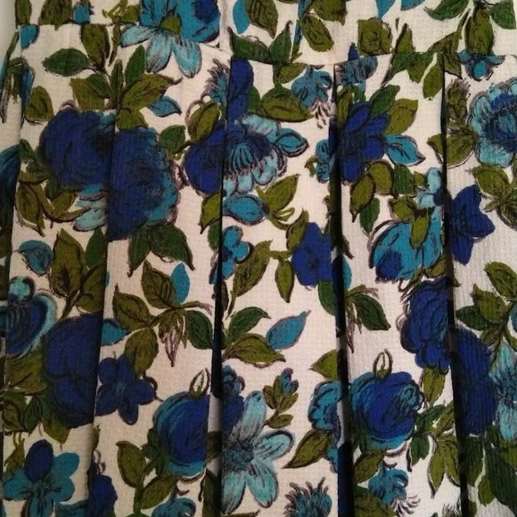 Authentic Vintage Floral Frock - Picture 3 of 3